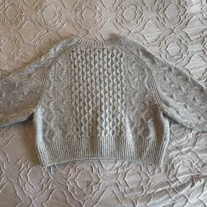 Universal Threads NWOT Universal Thread Cable Knit Sweater thumbnail 4