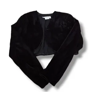 Vintage Black Velvet Bolero Shrug Cropped Jacket Gothic Evening Formal Witchy thumbnail 1