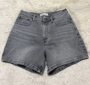 Abercrombie & Fitch The Dad Short - High-Rise thumbnail 1