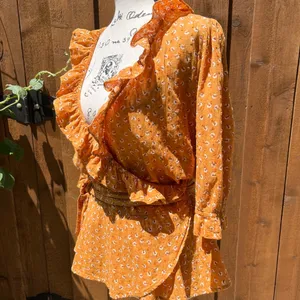 Women’s Ruffled Casual Work Wrap Blouse Size L Golden Mustard Yellow EUC thumbnail 3