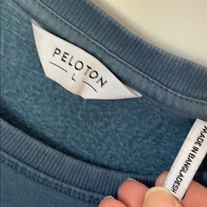 Peloton Blue Dreamblend Pullover Large thumbnail 4