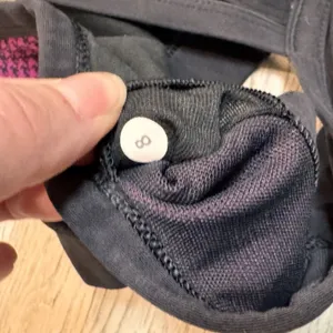 Lululemon Rise and Run Sports Bra‎ Magenta and Black Houndstooth Size 8 thumbnail 4