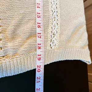 Miss Me Crochet Lace Sweater Large Beige White Boho Knit Pullover Great fall top thumbnail 6