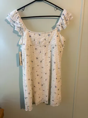 No Boundaries White Mini Dress with Blue Floral Print L 12-14 thumbnail 2