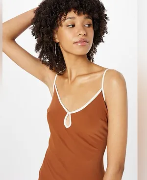 Abercrombie & Fitch Keyhole Slip Maxi Dress - Ochre - XSP thumbnail 2
