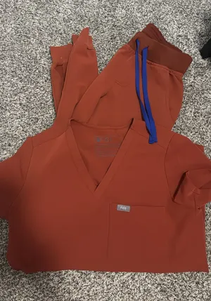 FIGS Scrubs Set thumbnail 1