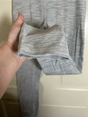 Lululemon Wunder Under Hi-Rise 7/8 Tight 25" Ice Grey Alpine White Size 4 thumbnail 4