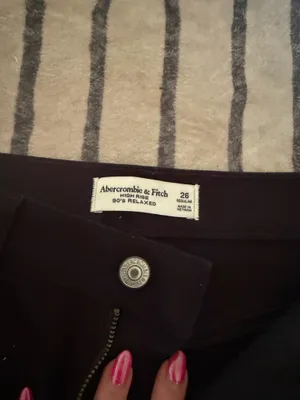 Abercrombie High-Rise Jeans 90s Relaxed thumbnail 2