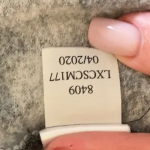 560 | Aero‎ Camo Cropped Zip Hoodie Womens Medium Grey Fleece Y2K Athleisure thumbnail 7