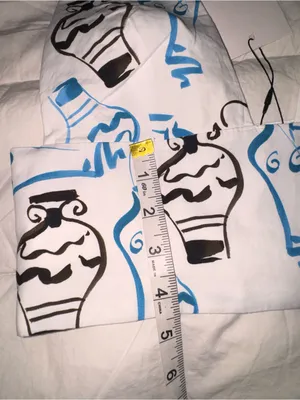 Zara White Top with Blue and Black Abstract Motif thumbnail 9