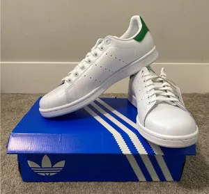 New Adidas Stan Smith Women's Sneakers Size 10 thumbnail 1