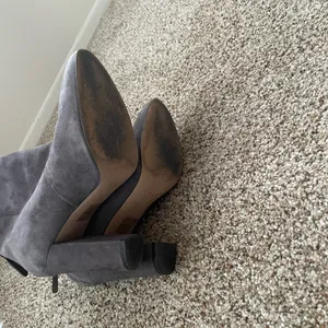 J. Crew Adele Heeled Ankle Boot Suede Leather Size 6 Italian Gray Slouchy Boots thumbnail 6