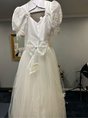 Ivory Lace Tulle Bridal Gown with Puff Sleeves thumbnail 2