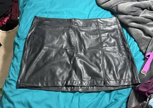 American Eagle skirt thumbnail 1