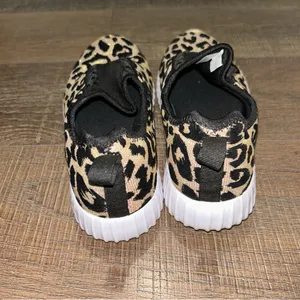 Animal Print Tennis Shoes Size 8 thumbnail 4