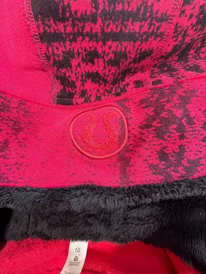 Lululemon Scuba Special Edition Sherpa Lined Hoodie Jacket Sz 10 Fleece Cozy Y2K thumbnail 9