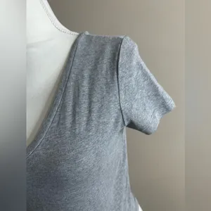 NWT wild fable gray crop t shirt medium thumbnail 4