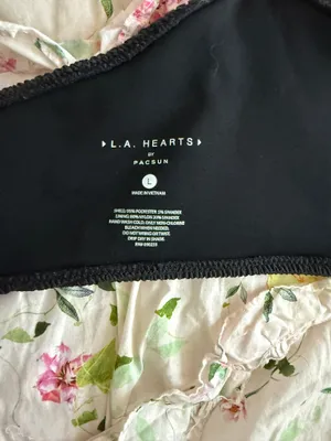 Black bikini top thumbnail 3