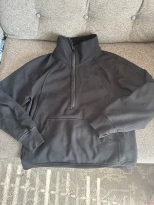 Scuba Lululemon Half-Zip thumbnail 2