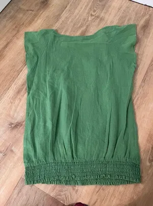 Forever 21 Green Top. Large. thumbnail 2
