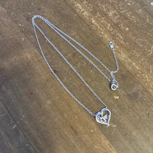 925 Silver dainty open heart Mom necklace thumbnail 3