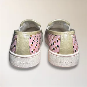 Coach 8B Pink Heart Print Slip On Sneakers Metallic Gold Trim FG2113‎ Travel thumbnail 9