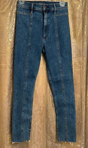 Abercrombie & Fitch Utra High Rise Super Skinny Ankle Center Seam Jeans 4/27 thumbnail 1