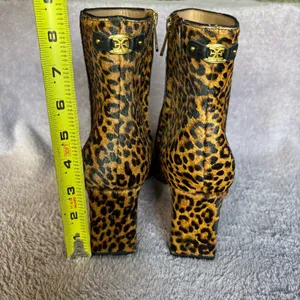 Sam Edelman Saige Leopard Cow Hair Ankle Boots Pointed Toe Block Heel 9.5M thumbnail 7
