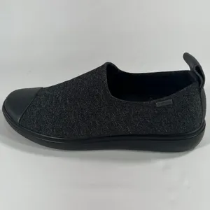 ECCO Soft 7 Gore-Tex Slip On Sneakers Women's US‎ 8 Black Waterproof Extra Width thumbnail 4