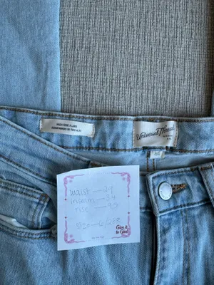High rise flare jeans thumbnail 4