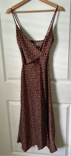 Urban Outfitters Polka Dot Brown Silk Midi Dress Size XS Wedding Guest thumbnail 1