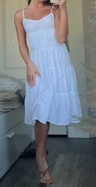 Tilly's Midi Dress thumbnail 1