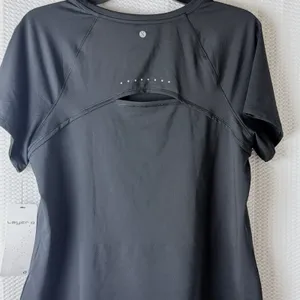 Layer 8 Power Performance Tee Womens Medium‎ Black Graphic Cardio Gym Shirt NEW thumbnail 4
