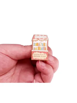 BOOK FAIR Millennial Shopping Enamel Lapel Backpack Pin NEW thumbnail 2