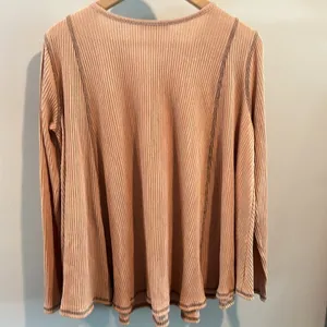 Ces Femme Small‎ Wavy Ribbed Knit Contrast Stitched Top NWOT thumbnail 6