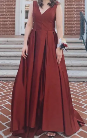 Red Prom Dress Size 2 thumbnail 1