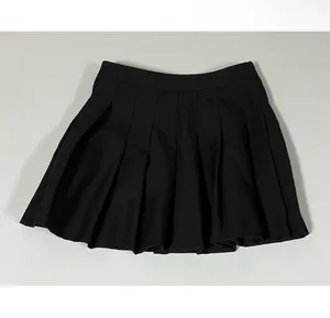 Black Solid Pleated Mini Skirt Bottoms Size S 🖤 thumbnail 3
