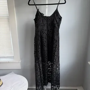 ASTR The Label Black Lace Midi Dress Spaghetti Strap Size M thumbnail 8