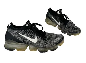 Nike Air VaporMax Flyknit 3 Athletic Running Shoe Sneaker Sz 9 Womens Black thumbnail 1