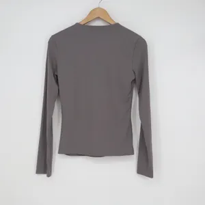 Charcoal Gray Long Sleeve Crew Neck Slim Fit Stretch Top Size S thumbnail 4