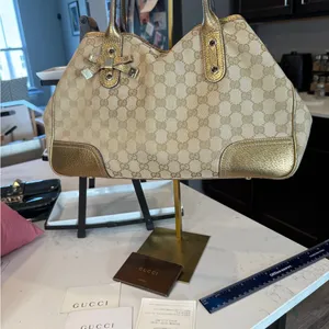 Gucci Beige GG Canvas Shoulder Bag with Gold Metallic Trim thumbnail 9