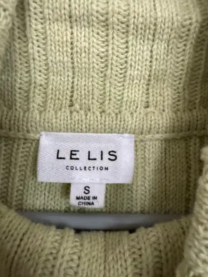 Boutique Sleeveless Sweater Top thumbnail 2
