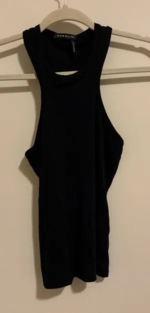Koral Activewear Black Basic Tank size XS thumbnail 1