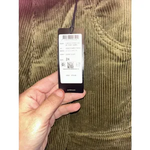 G-Star Raw Women's Dark Olive Corduroy Cargo Pants Size 24 NWT $210 thumbnail 2