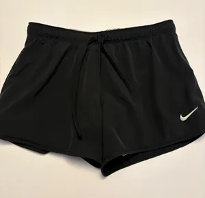 Nike Running Short Women Medium Black Dri-FIT Just Do It Waistband 3 Inch Inseam thumbnail 1