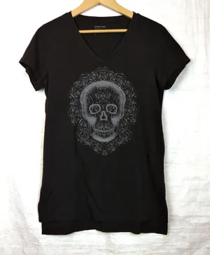 Skull Rose Graphic Tunic Top Women Size Free M/L Black Gothic Tee V-neck Y2K thumbnail 1