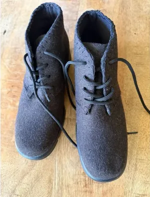 Vintage Talbots Brown Felt Lace-Up Ankle desert-style chukka women’s boots thumbnail 1