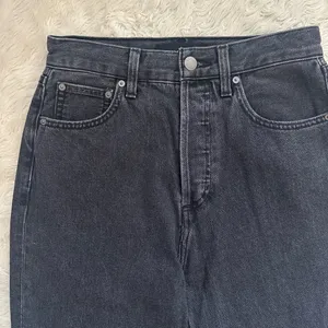 Aritzia Denim Forum Jeans The '90s Joni Hi-rise Loose Jean Black Sz 25 thumbnail 5