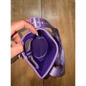 HydroJug Purple Shimmer Neoprene Water Bottle Sleeve Carrier‎ Adjustable Strap thumbnail 3