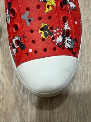 Native Shoes Women’s Red Minnie Mouse Slip-On Water Shoes thumbnail 3